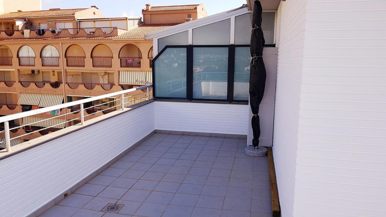 شقة Atico Aqua Peniscola, 1ª Linea De Playa, Parking Y Piscina المظهر الخارجي الصورة
