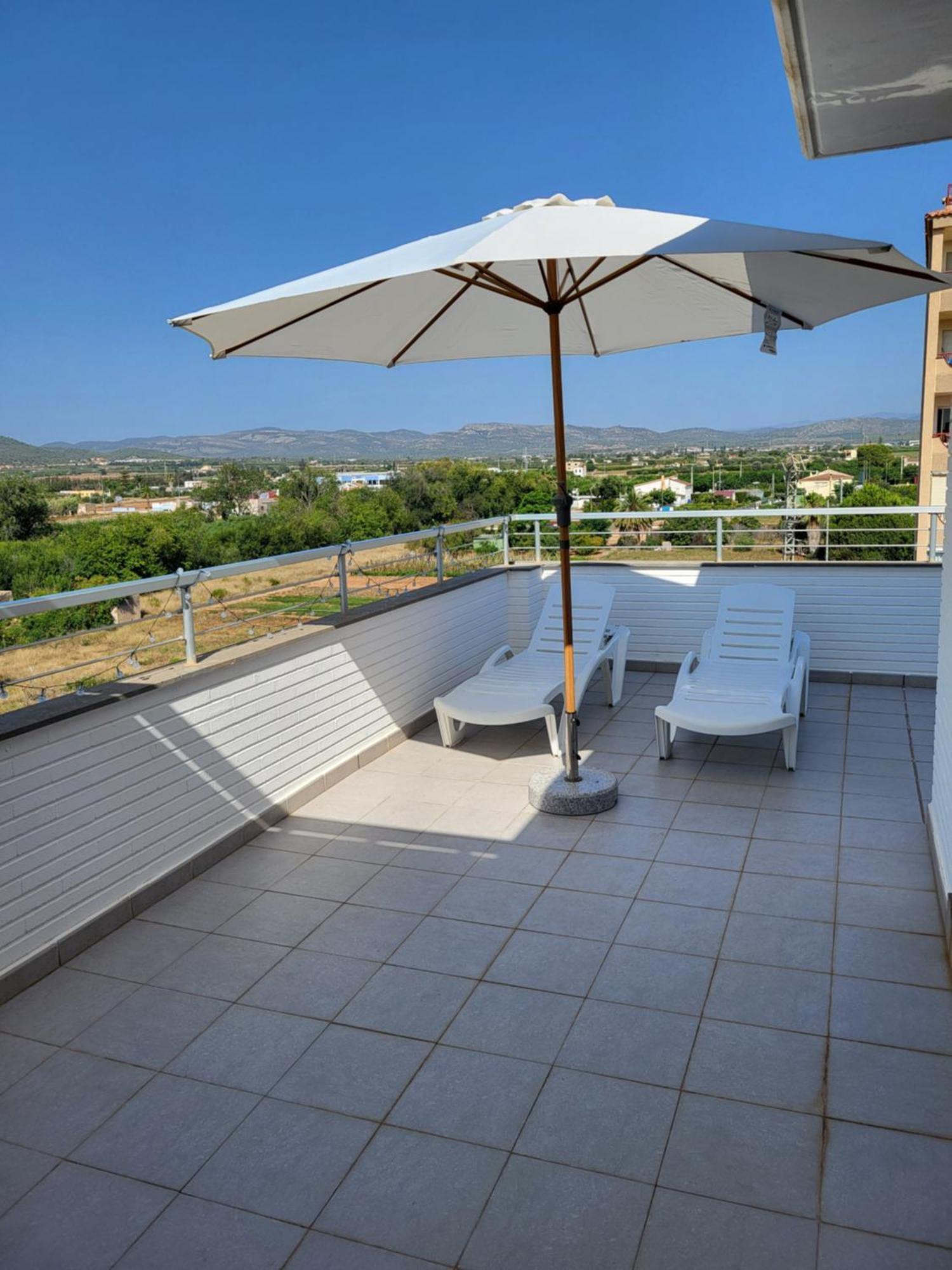 شقة Atico Aqua Peniscola, 1ª Linea De Playa, Parking Y Piscina المظهر الخارجي الصورة